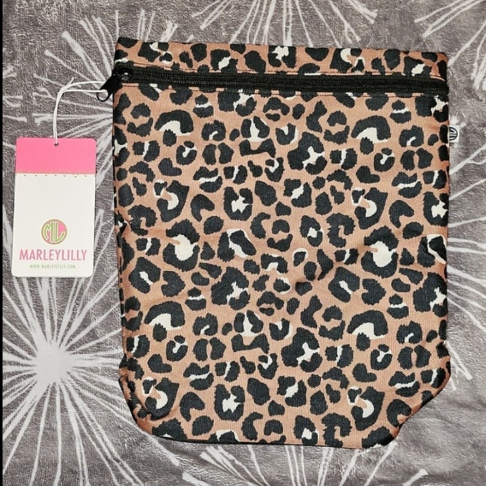 Marleylilly Cheetah Print Travel Bag